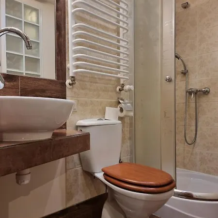 Bardzo Goscinne 民宿 卡尔帕奇