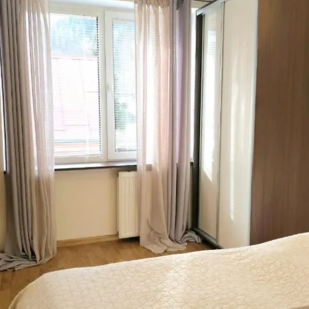 Quarto em Acomodações Particulares Bardzo Goscinne *