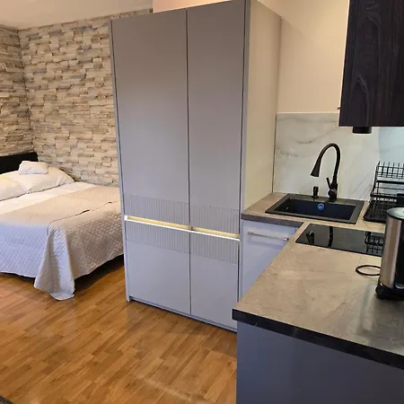 Bardzo Goscinne 卡尔帕奇