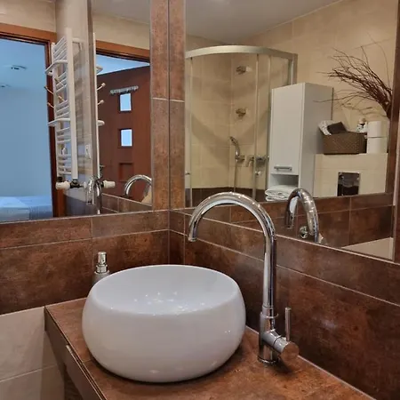 Bardzo Goscinne בית אירוח